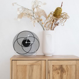 Minimalist wall clock